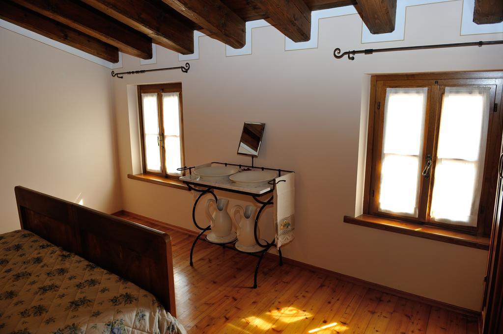 Agriturismo Crodi Miane Pokoj fotografie
