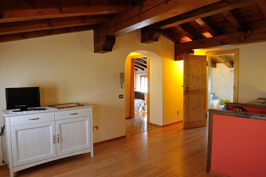 Agriturismo Crodi Miane Pokoj fotografie